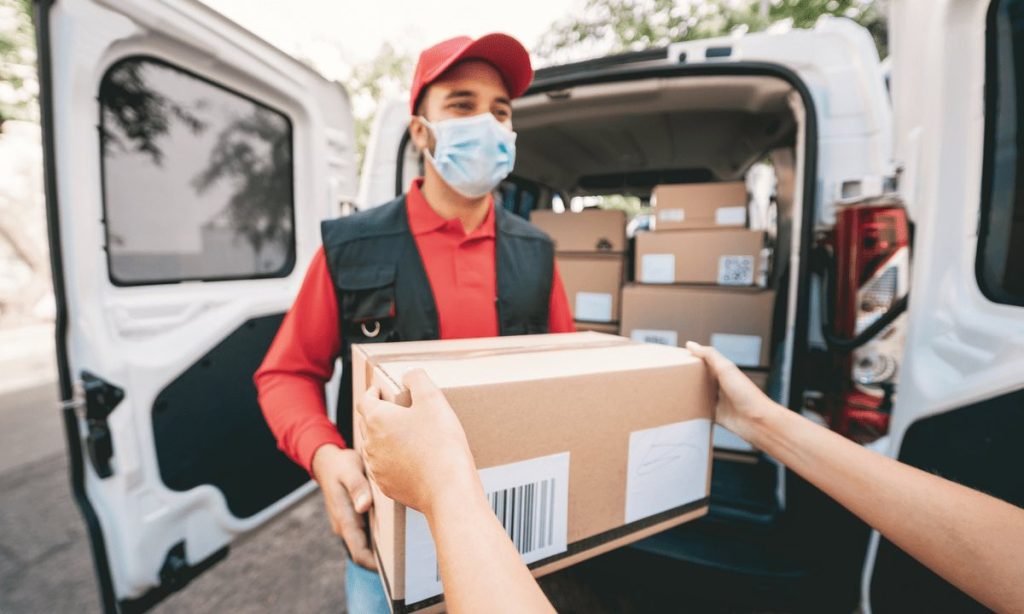 Bùng nổ dịch vụ chuyển phát nhanh quốc tế