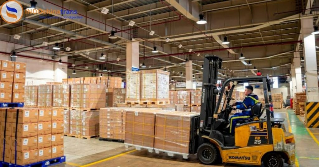 Pallet là gì? Ứng dụng của Pallet trong vận chuyển hàng hóa