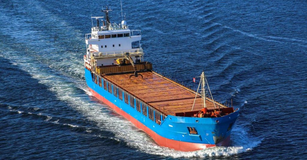Phân biệt các loại tàu chuyên chở hàng hóa trong vận tải biển