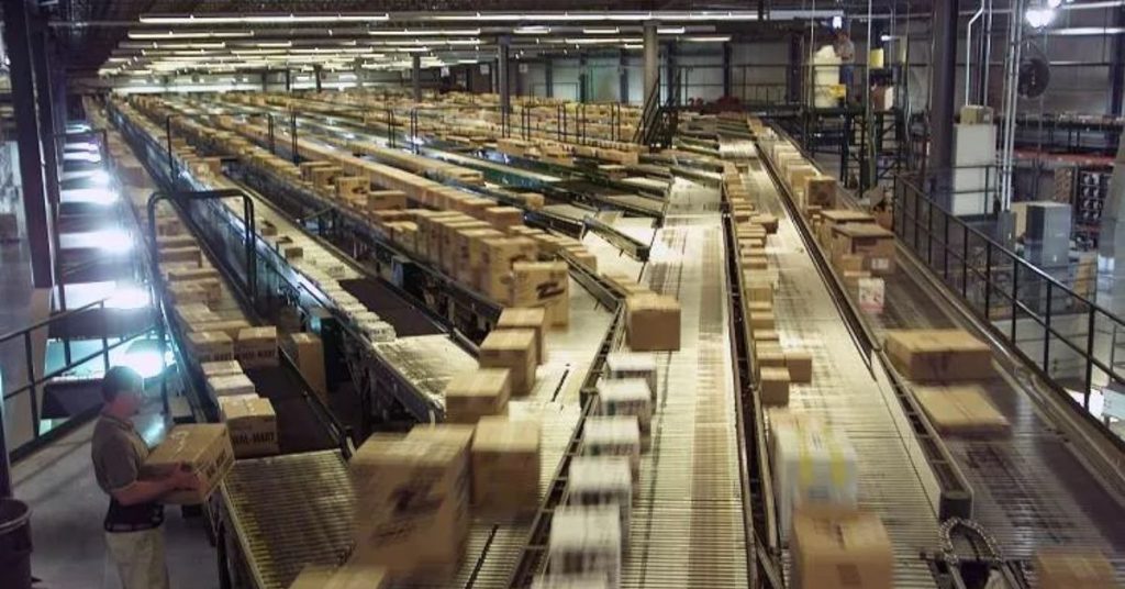 Kho DC Là Gì? Vai Trò Và Lợi Ích Của Kho Trung Tâm Phân Phối Trong Logistics